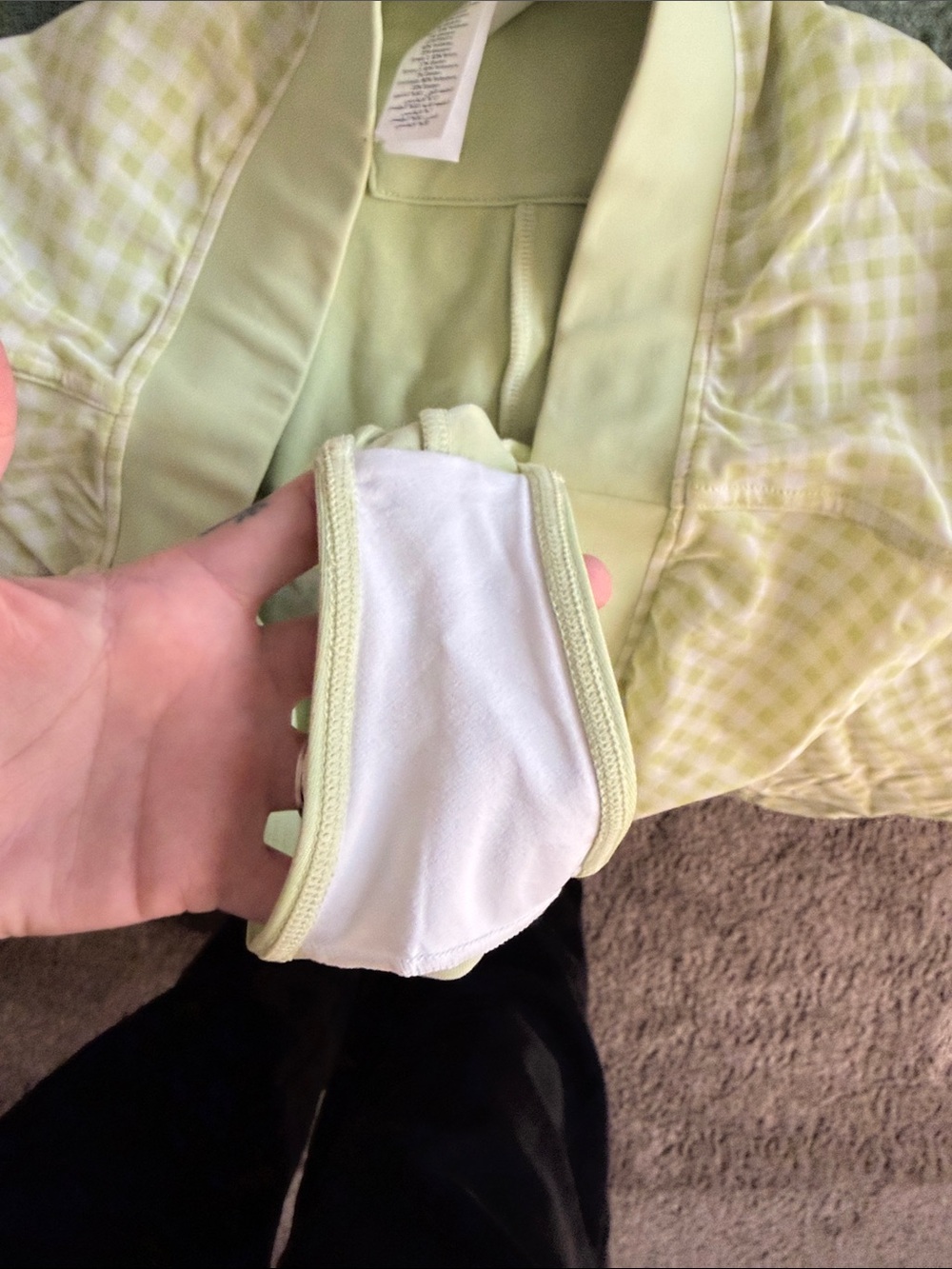 ALO Yoga Pale Yellow Gingham Mesh Skirt Set - Picture 3 of 7